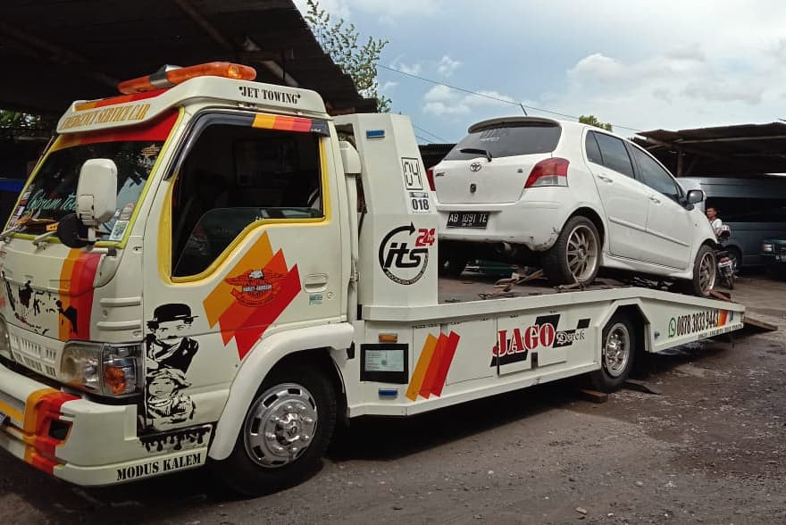 HARGA JASA TOWING MOBIL DI PURWOREJO 087838339443